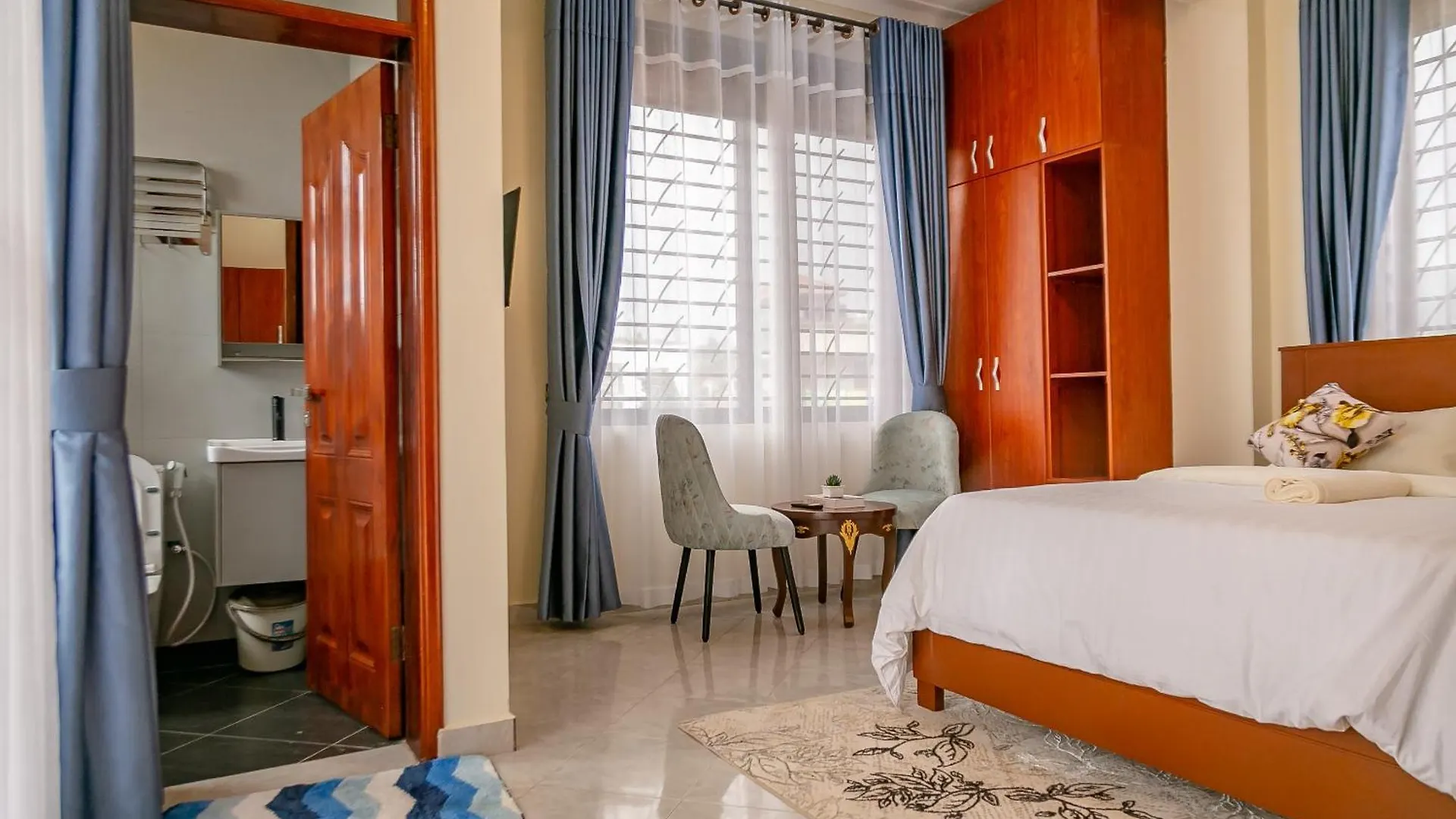 Ikhaya Residences Munyonyo Kampala Apartment